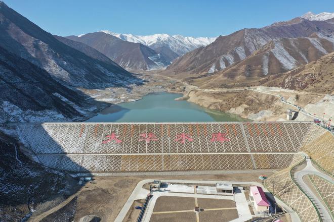 九州娱乐-青海纪委队在比赛中展现强大实力，取得重要胜利的简单介绍