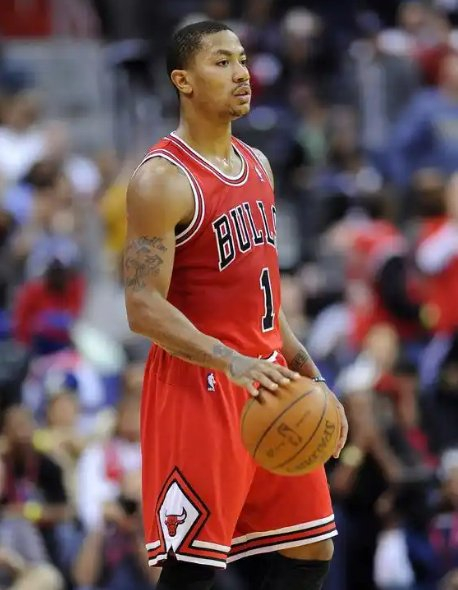 九州娱乐-罗斯队在比赛中被对手打出高效进攻(罗斯队在比赛中被对手打出高效进攻视频)