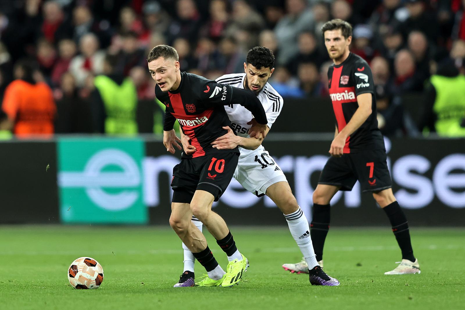 关于勒沃库森击败对手，取得宝贵三分的信息