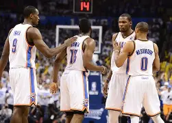 勇士队在nba季后赛中实现逆转,晋级半决赛的是谁