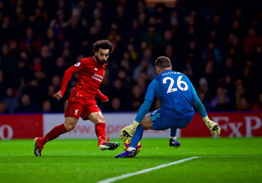 布莱恩海默斯主场获胜，成功保住榜首位置的简单介绍