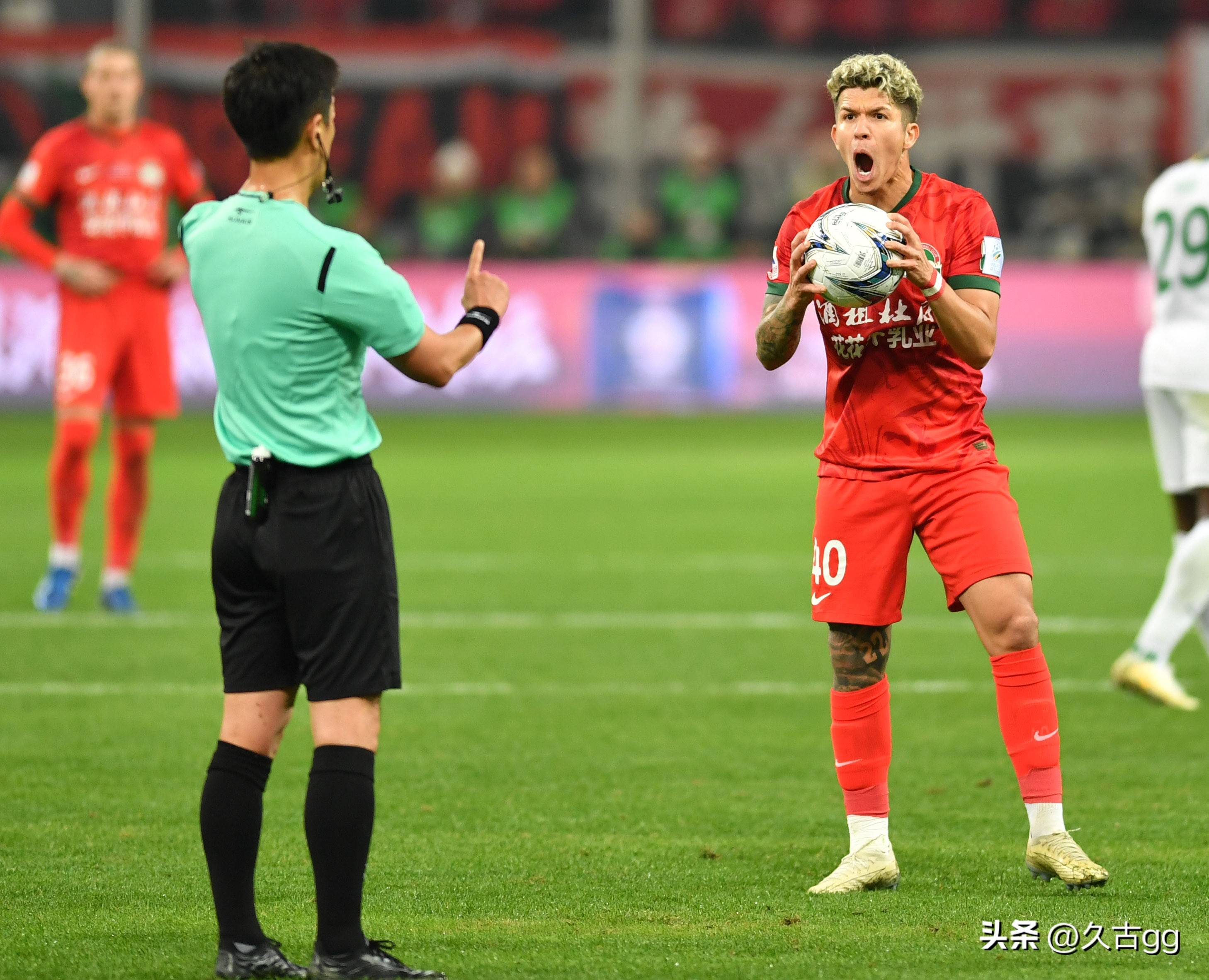 挑战欧洲预赛强队:独家幕后揭秘球队战术的简单介绍 挑战欧洲预赛强队:独家幕后揭秘球队战术的简单介绍